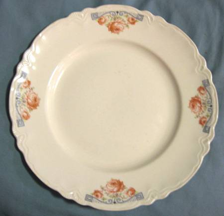 HLC2752 by Homer Laughlin 
