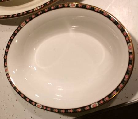 HLC4177 9" Oval Vegetable Bowl