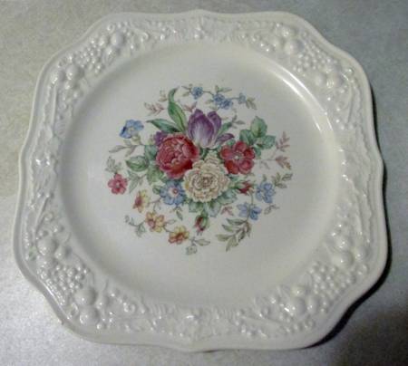 HLC4224 Square Salad Plate