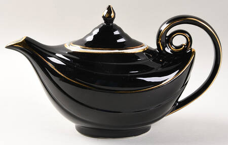 Teapots By Hall (Non-Pattern) Aladdin Teapot & Oval Lid