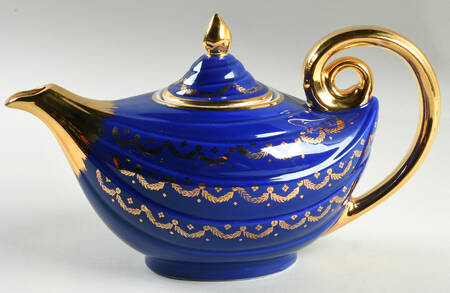 Teapots By Hall (Non-Pattern) Aladdin Teapot & Lid