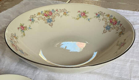 RY326 8" Round Vegetable Bowl