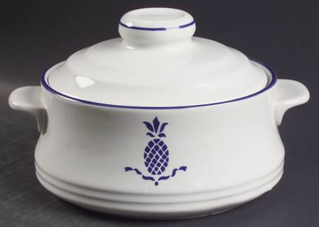 Country Blue 1 Pt Round Covered Casserole