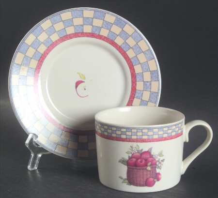 Apple Basket Flat Cup & Saucer Set