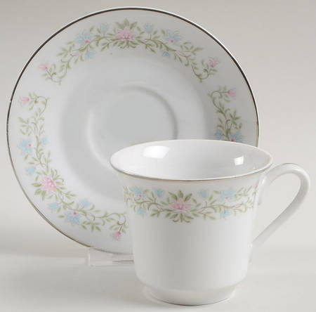 Flat Cup & Saucer Set