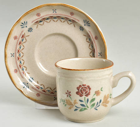 Sundance Flat Cup & Saucer Set