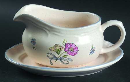 Victoria Gravy Boat & Underplate/Relish