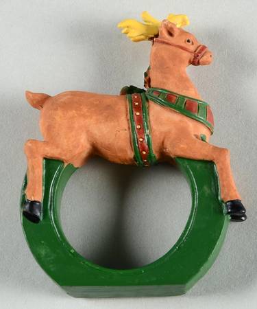 Over The Housetops Napkin Ring