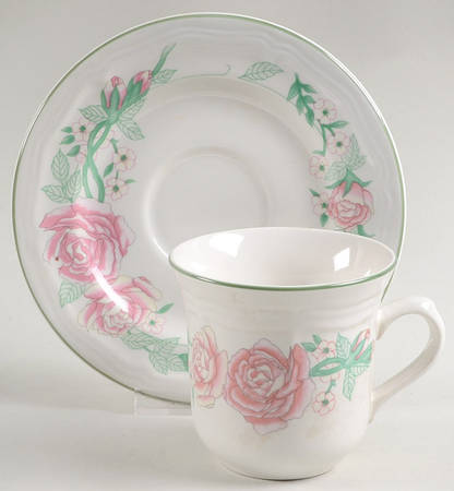 Rosemarie Footed Cup & Saucer Set
