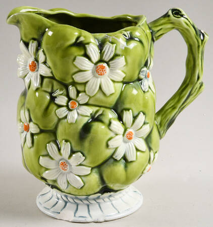 Green Apples & Daisies 28 Oz Pitcher by Inarco (Japan)