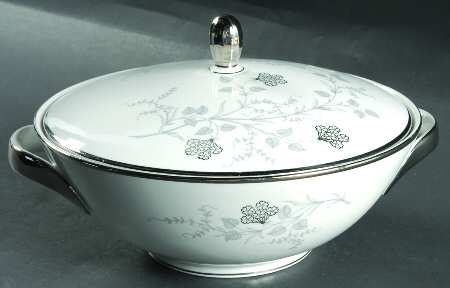 Silver Glory Round Covered Vegetable