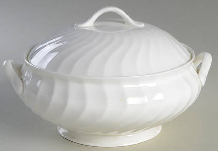 Canterbury (Bone China) Round Covered Vegetable
