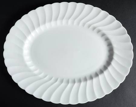 Canterbury (Bone China) 15" Oval Serving Platter