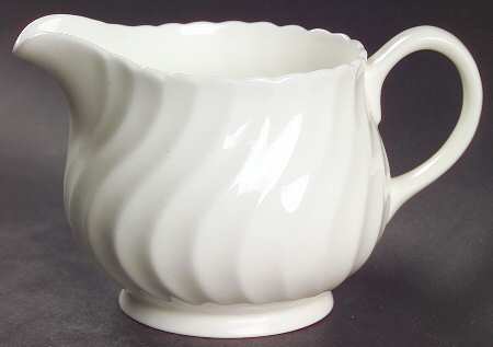 Canterbury (Bone China) Mini Creamer