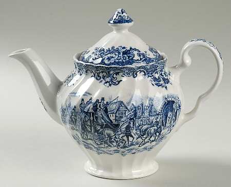 Coaching Scenes Blue Mini Teapot & Lid