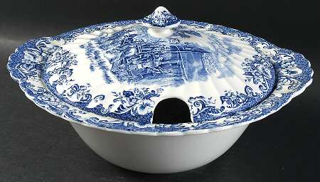 Coaching Scenes Blue Large Round Covered Vegetable