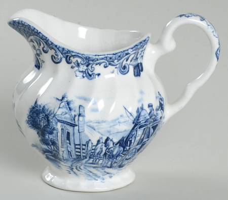 Coaching Scenes Blue Mini Creamer
