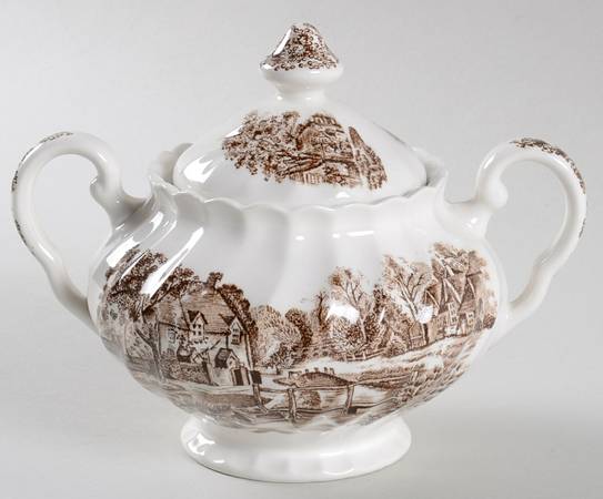 Cotswold Brown Sugar Bowl & Lid