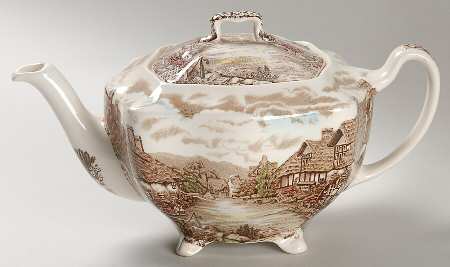 Olde English Countryside Brown Multicolor Teapot & Lid