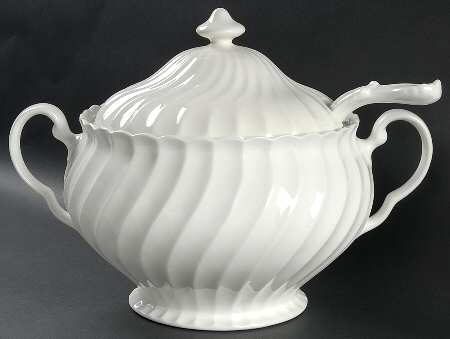 Regency (Made in England, Earthenware Ironstone) Tureen & Lid w/Ladle