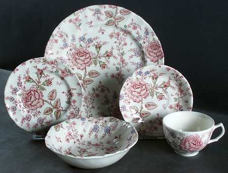 Rose Chintz Pink ("Made in England" Mark) Csfl,Dp,Bb,Cerq 5-Piece Place Set