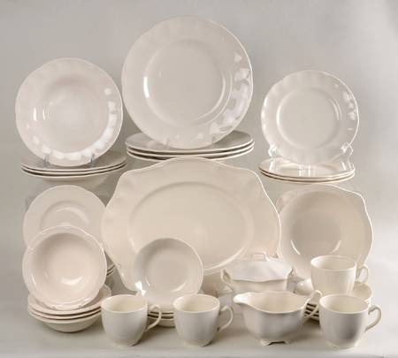 Sovereign 37 Piece Set