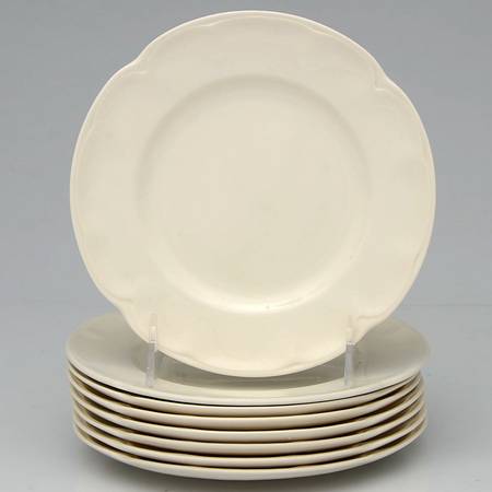 Sovereign (Set Of 8) Dessert/Pie Plate