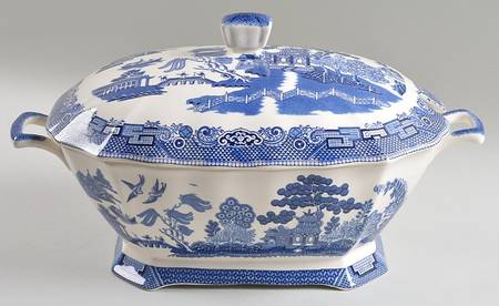 Willow Blue (Made in England, Earthenware, Newer) Oval Tureen & Lid
