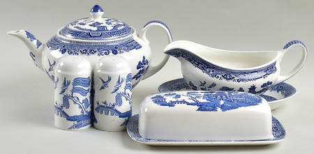 Willow Blue (Made in England, Earthenware, Newer) Completer Set