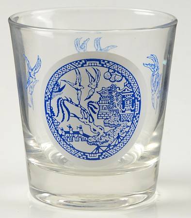 Willow Blue (Made in England, Earthenware, Newer) 6 Oz Glassware Old Fashioned