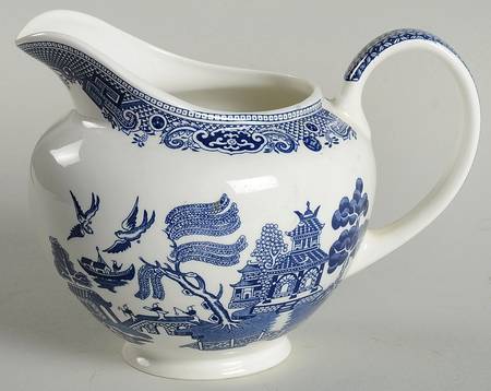 Willow Blue (Made in England, Earthenware, Newer) 32 Oz Pitcher