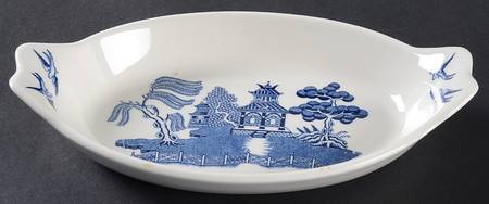 Willow Blue (Made in England, Earthenware, Newer) 8" Augratin