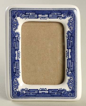 Willow Blue (Made in England, Earthenware, Newer) Frame-Holds 2.5" X 3.5"
