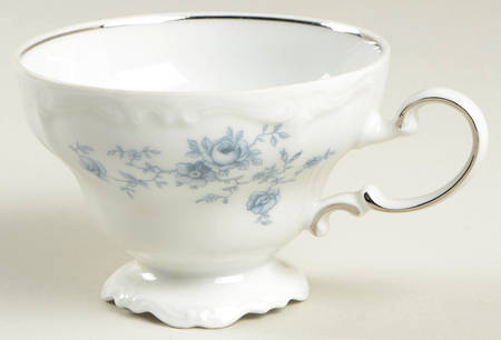 Blue Garland (Bavaria Backstamp) Footed Cup