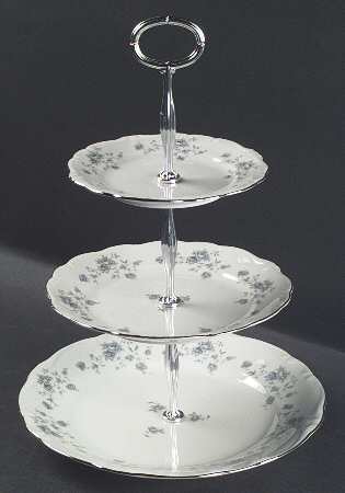 Blue Garland (Bavaria Backstamp) 13 7/8"-14 1/4" 3-Tiered Serving Tray(DP,SP,BB) HC