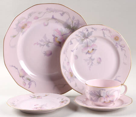 Dogwood (Gold Trim) 5 Piece Place Setting