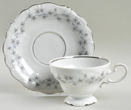 JOH40 Footed Cup & Saucer Set
