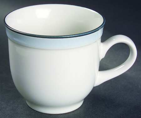 Mountain Sky Flat Cup