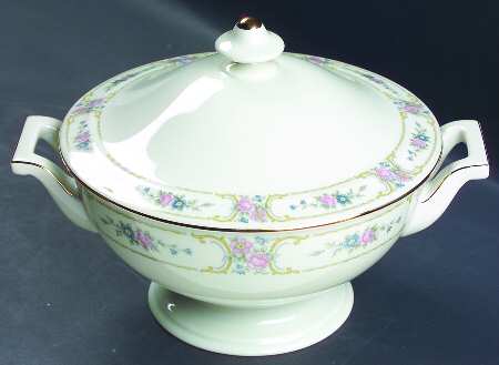 Primrose Round Covered Vegetable