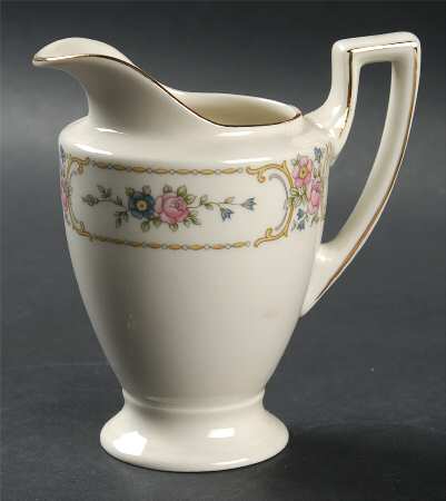 Primrose Creamer