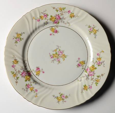 Thornrose Cream by Johann Haviland