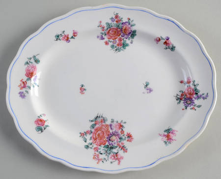 Olde English (Scalloped) 10" Oval Serving Platter