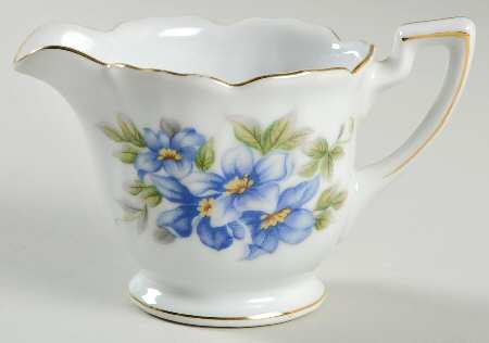 Blue Violet Creamer