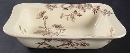 Chrysanthemum 9" Oval Vegetable Bowl