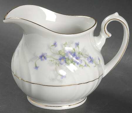 Violets Creamer