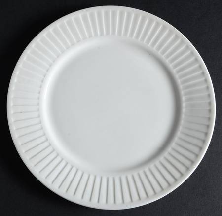 Linear Salad Plate