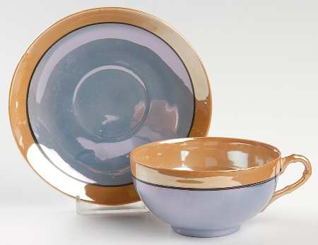 JAP384 Flat Cup & Saucer Set by Japan