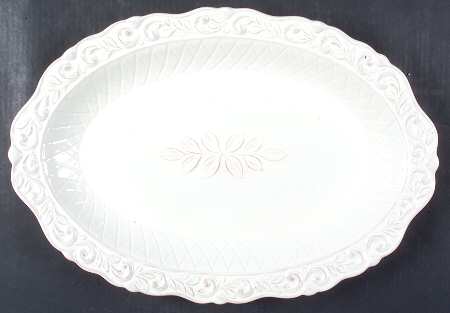 Isabella Ivory 18" Oval Serving Platter