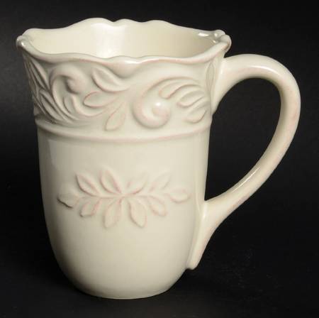 Isabella Ivory Mug