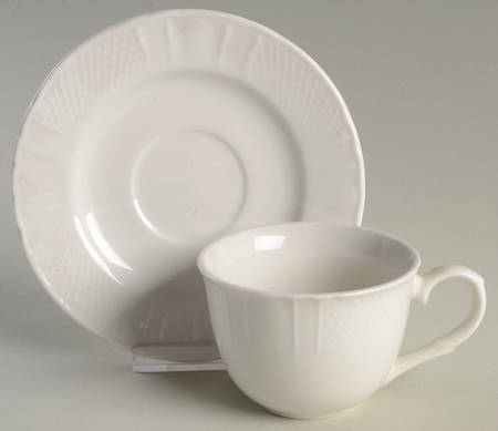 JCP10 Flat Cup & Saucer Set
